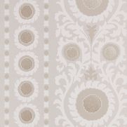 Samrina Wallpaper Ivory/Gilver Detail