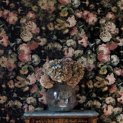 Black and pink floral wallpaper