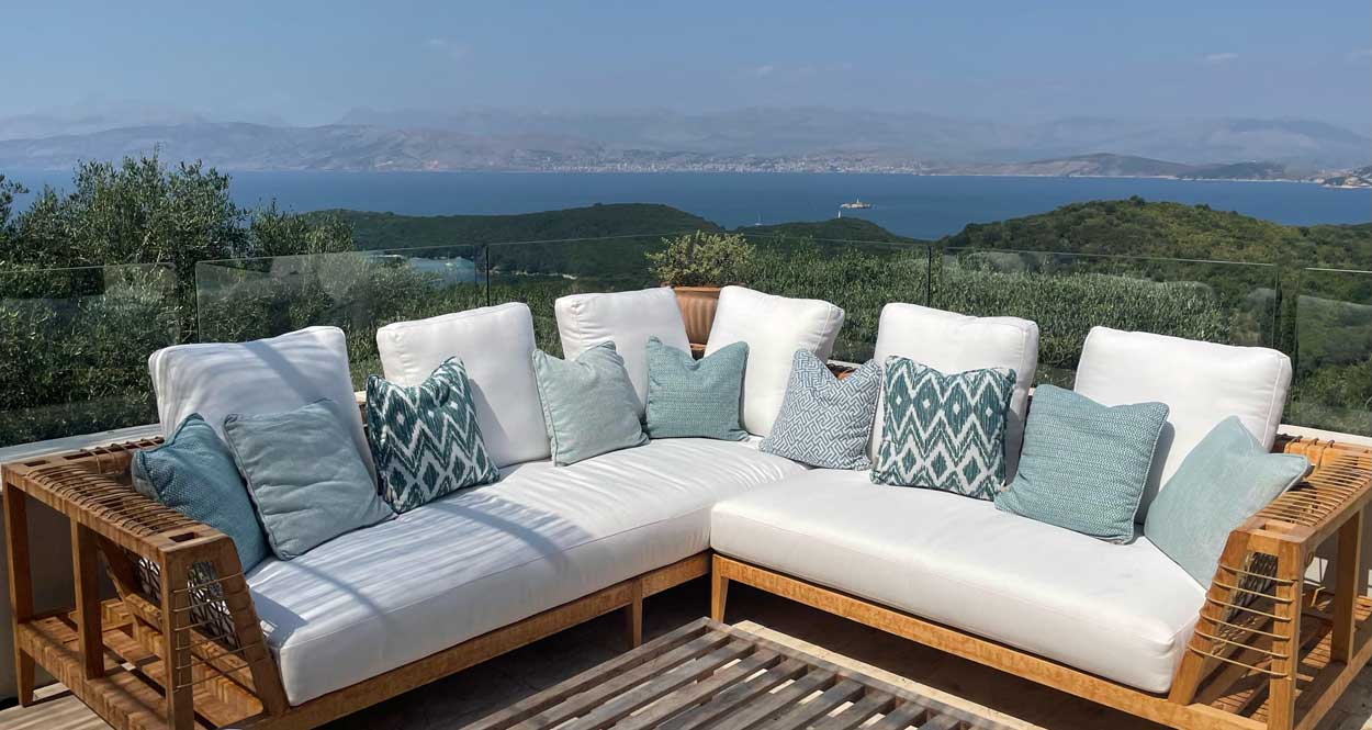 outdoor furniture cushions