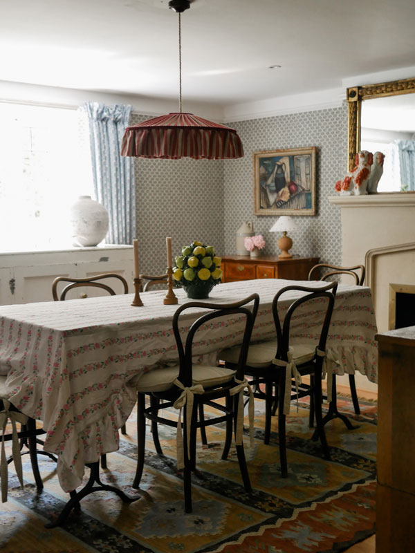 A Country Cottage Dining Room | Trellis Design Wallpaper | Real
