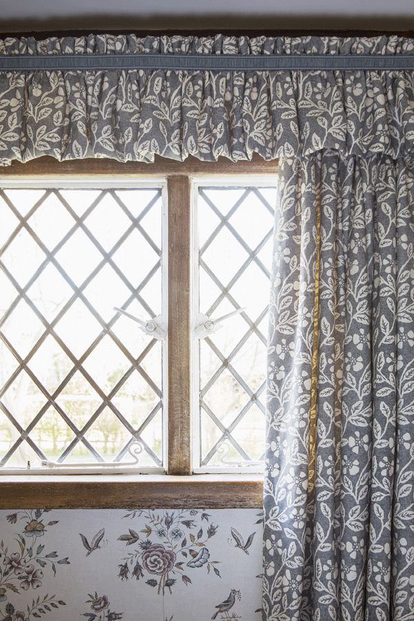 Made to Measure Floral Curtains