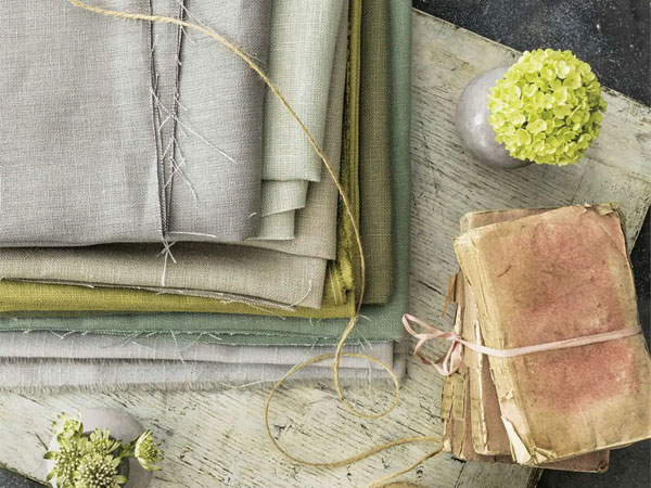 Beautiful Ways to Decorate with Linen Fabric